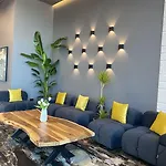 Belvedere & 4* Wlora
