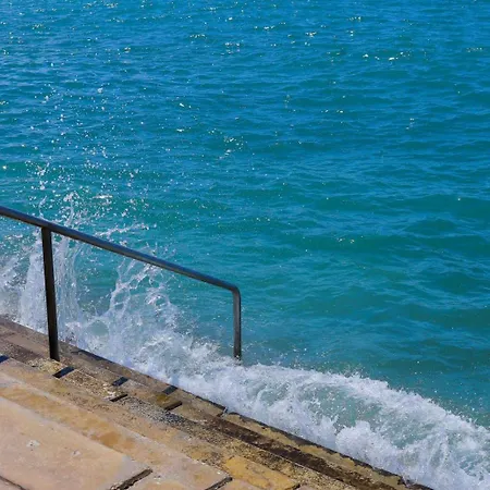 Hotel Belvedere & Vlorë
