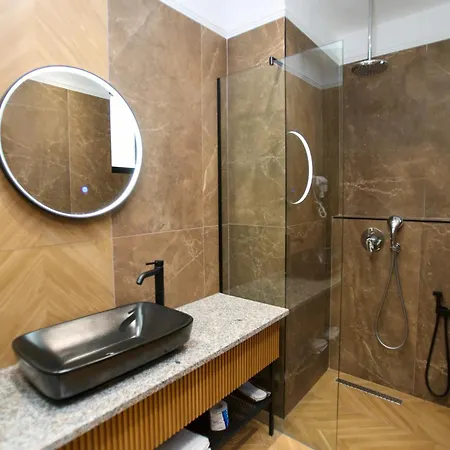 Belvedere & Hotell Vlorë