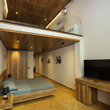 Belvedere & 4* Vlorë