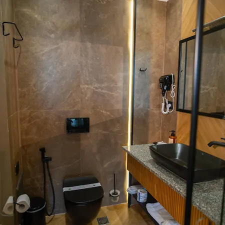 Belvedere Hotel 4*