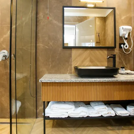 Szálloda Belvedere & Vlora