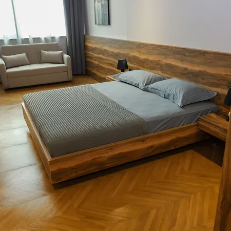 Belvedere & Szálloda