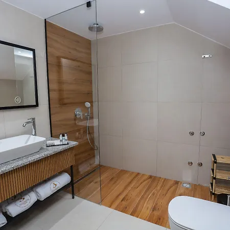 Szálloda Belvedere & Vlora